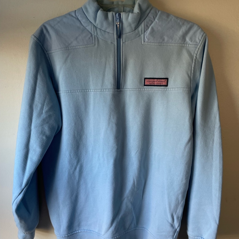 Vineyard vines 3/4 zip sweatshirt. Size M perfect condition